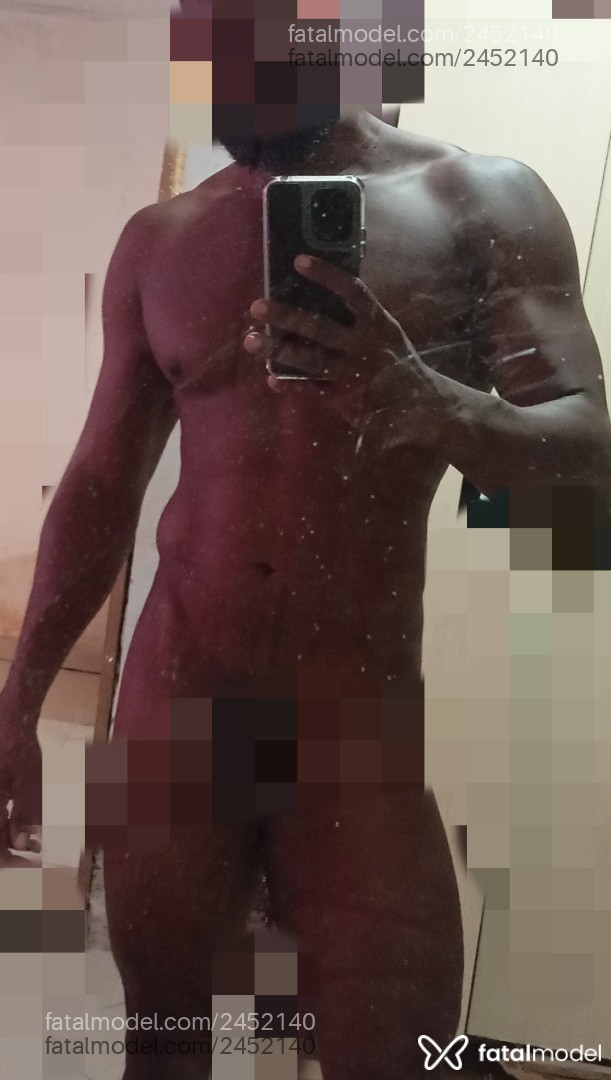 Acompanhante homem com cabelo castanho de olhos pretos em Camaçari - Rames Fernandes