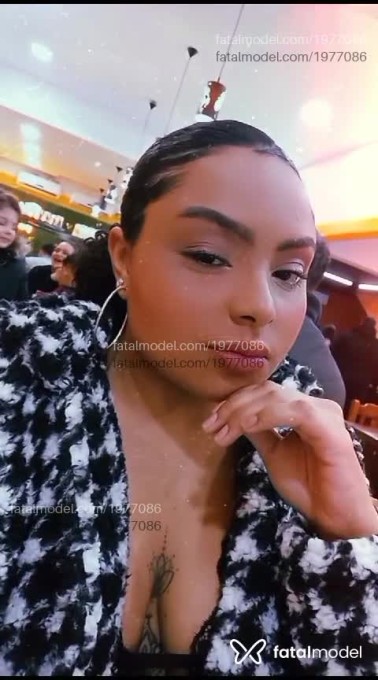 Acompanhante mulher morena (o) de olhos castanhos em Querência - Karen santos