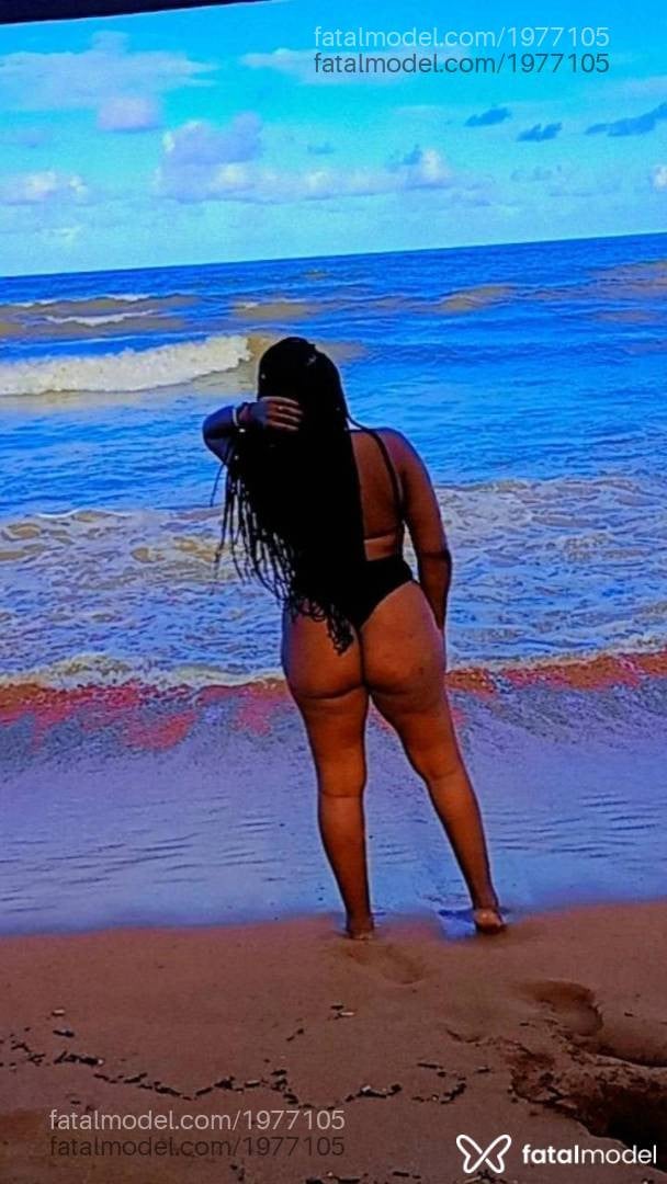 Acompanhante mulher morena (o) de olhos castanhos - Kaká Acompanhante mulher morena (o) de olhos castanhos - Kaká