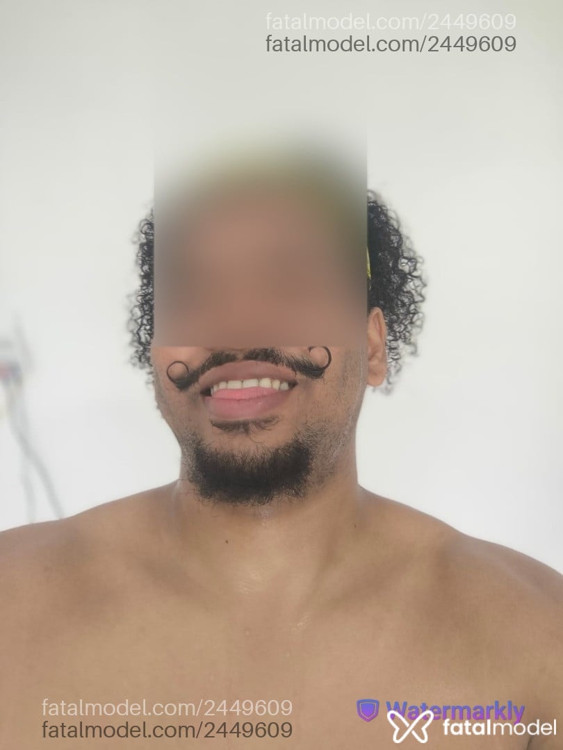 Acompanhante homem com cabelo castanho de olhos castanhos - Marcos Acompanhante homem com cabelo castanho de olhos castanhos - Marcos