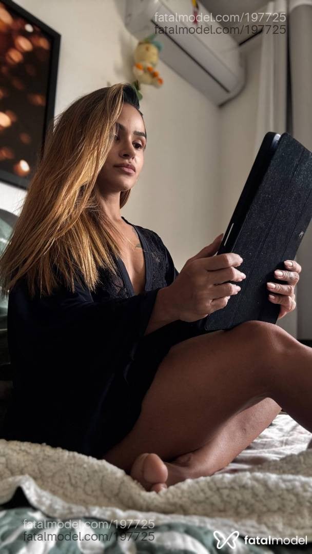 Acompanhante mulher morena (o) de olhos pretos em São Paulo - Manuzinha