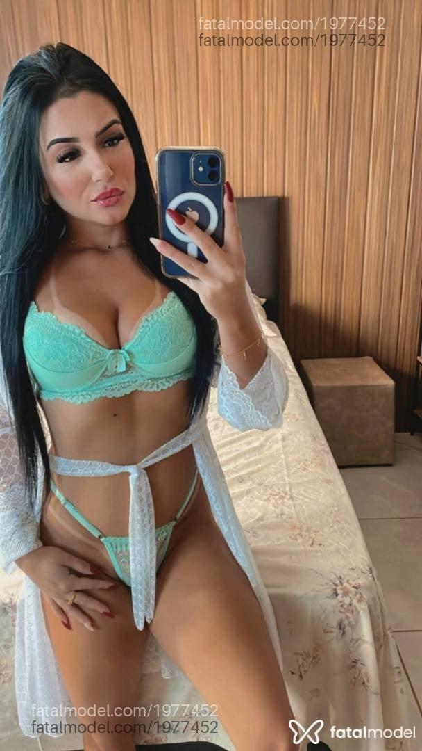 Acompanhante mulher morena (o) de olhos castanhos em Pouso Alegre - Yasmin Lima