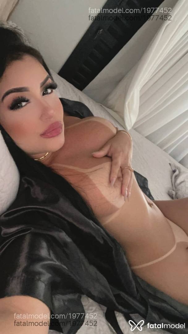 Acompanhante mulher morena (o) de olhos castanhos em Pouso Alegre - Yasmin Lima