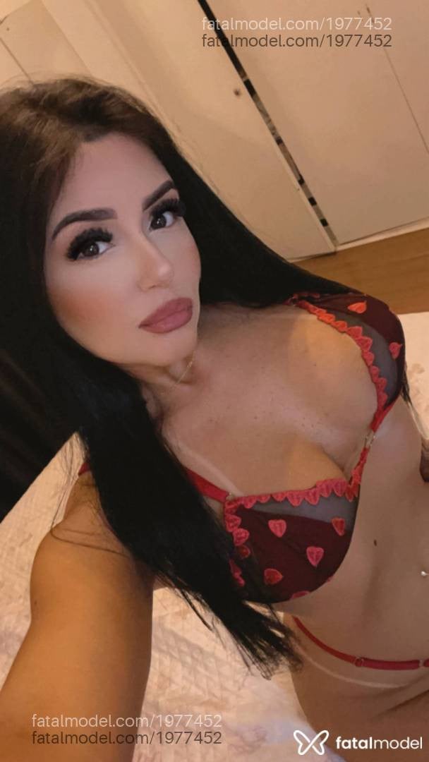 Acompanhante mulher morena (o) de olhos castanhos em Pouso Alegre - Yasmin Lima