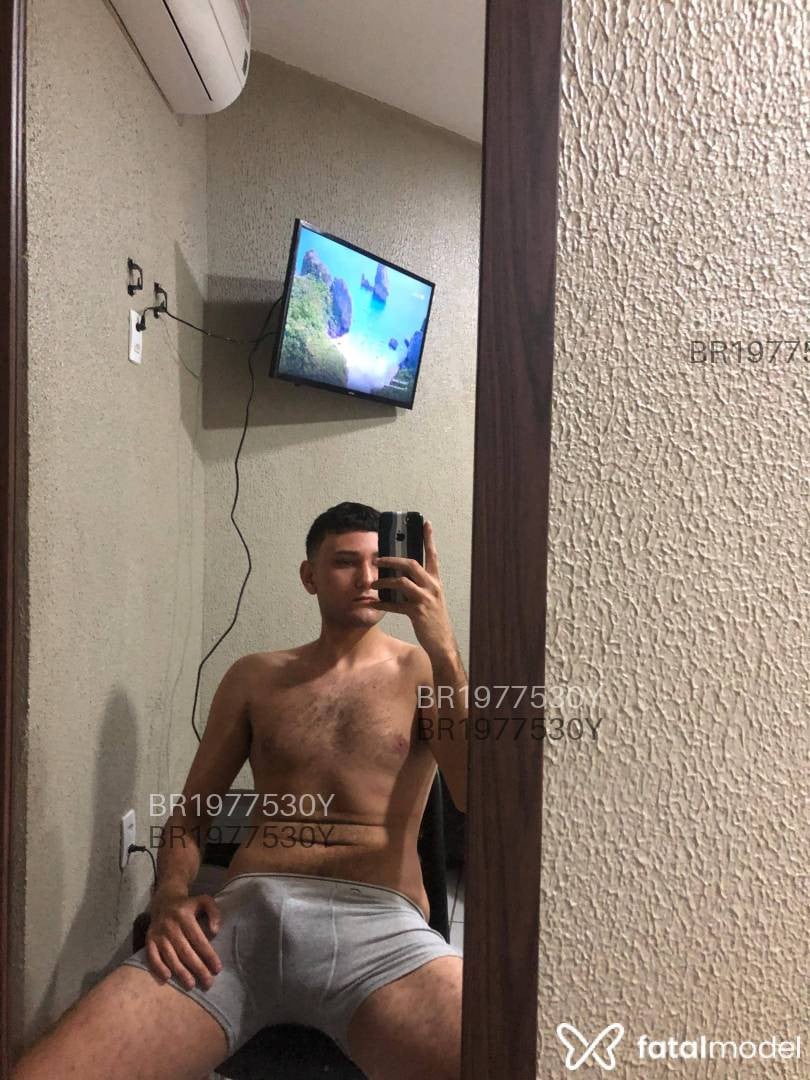 Acompanhante homem morena (o) de olhos castanhos em Fortaleza - Maicol