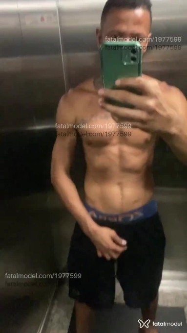 Acompanhante homem morena (o) de olhos castanhos em Rio de Janeiro - Paulo Brificado