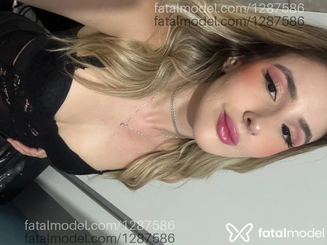 Acompanhante mulher loira (o) de olhos castanhos em São Luís Acompanhante mulher loira (o) de olhos castanhos em São Luís - Larissa Cavalcanti