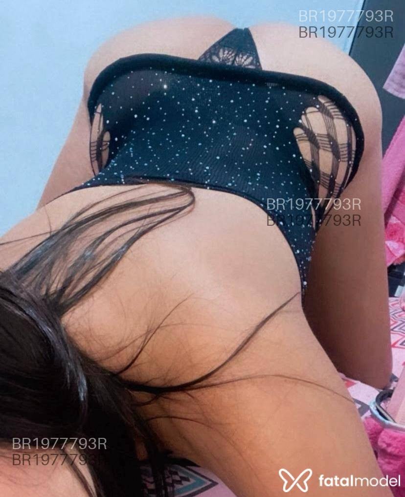 Acompanhante mulher morena (o) de olhos castanhos - Isadora