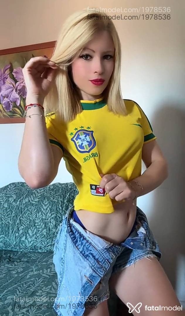 Acompanhante mulher loira (o) de olhos castanhos em Brasília - Vanessa Diniz
