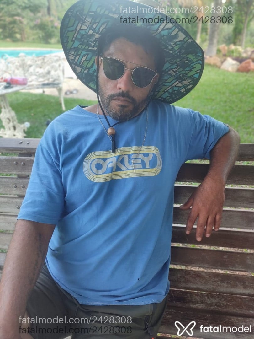 Acompanhante homem morena (o) de olhos castanhos em Ribeirão das Neves Acompanhante homem morena (o) de olhos castanhos em Ribeirão das Neves - Luide