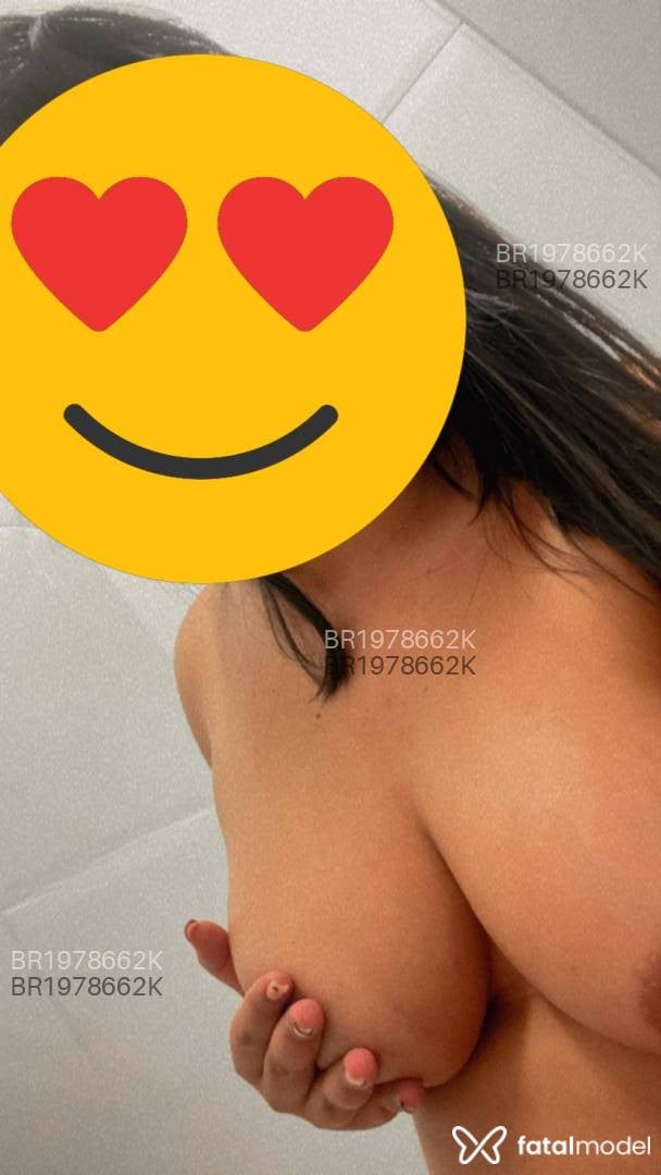 Acompanhante mulher morena (o) de olhos castanhos em São Paulo - Chloe