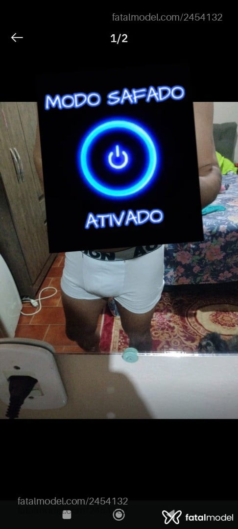 Acompanhante homem com cabelo castanho de olhos castanhos - Kaique Acompanhante homem com cabelo castanho de olhos castanhos - Kaique