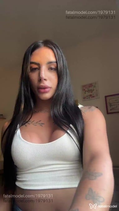 Acompanhante mulher trans morena (o) de olhos castanhos em São Carlos - Ortis