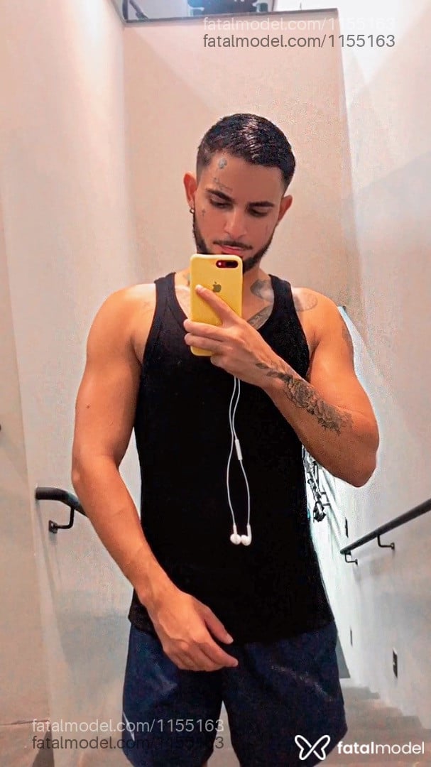 Acompanhante homem morena (o) de olhos castanhos - Murilo Fernandes