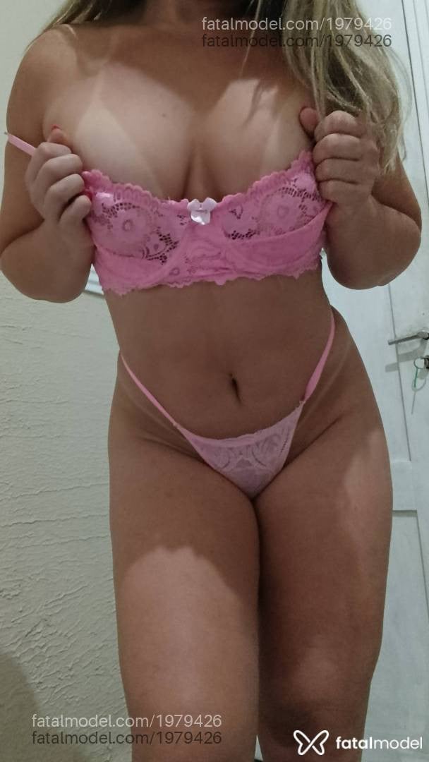 Acompanhante mulher loira (o) de olhos mel - Luana Alves