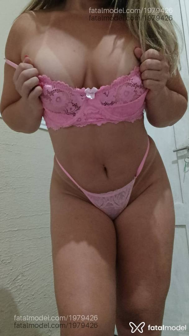 Acompanhante mulher loira (o) de olhos mel - Luana Alves