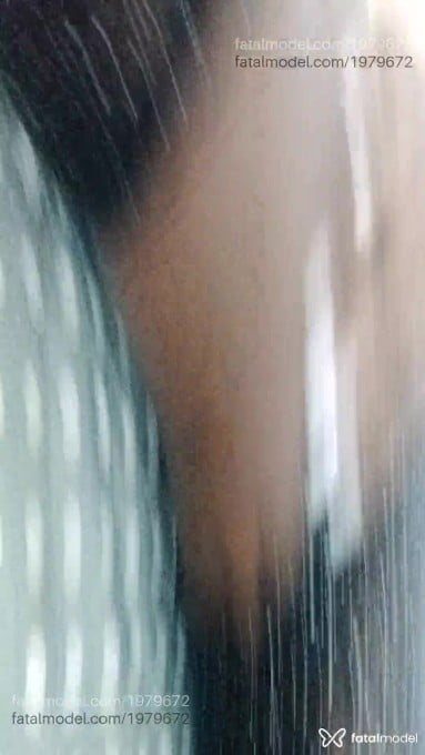 Acompanhante mulher com cabelo castanho de olhos castanhos em Duque de Caxias - Natasha
