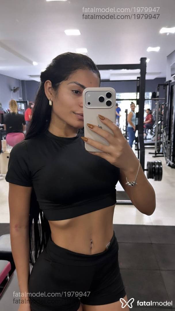 Acompanhante mulher morena (o) de olhos pretos em Guarantã do Norte - Daniele