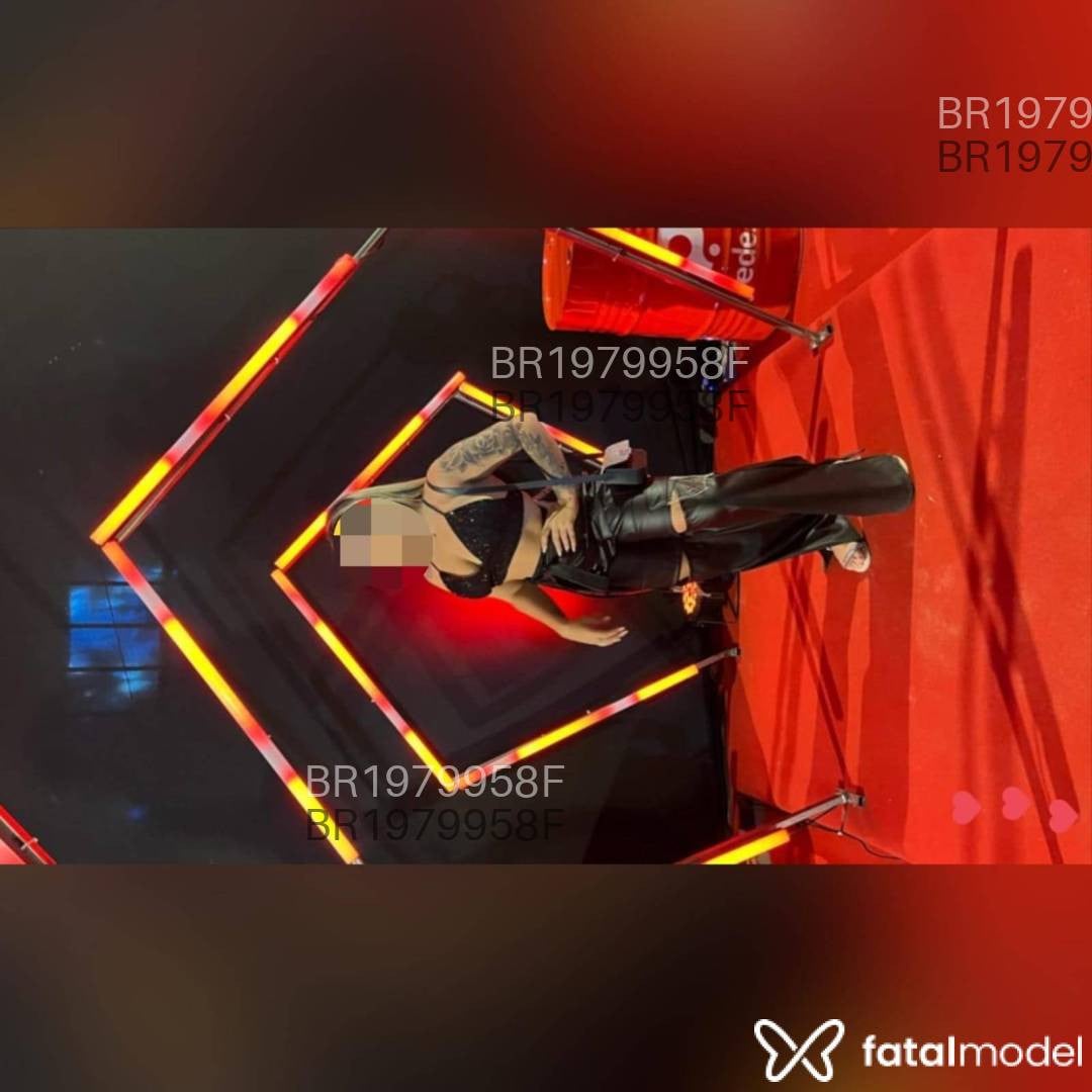 Acompanhante mulher loira (o) de olhos castanhos em Limeira - Sabrina Ferrari