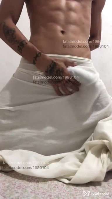 Acompanhante homem loira (o) de olhos castanhos em Rio de Janeiro Acompanhante homem loira (o) de olhos castanhos em Rio de Janeiro - Victor
