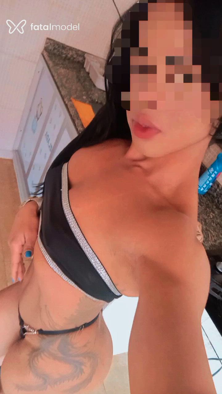Acompanhante mulher com cabelo colorido de olhos pretos em Conselheiro Lafaiete - VICTORIA LINHARES