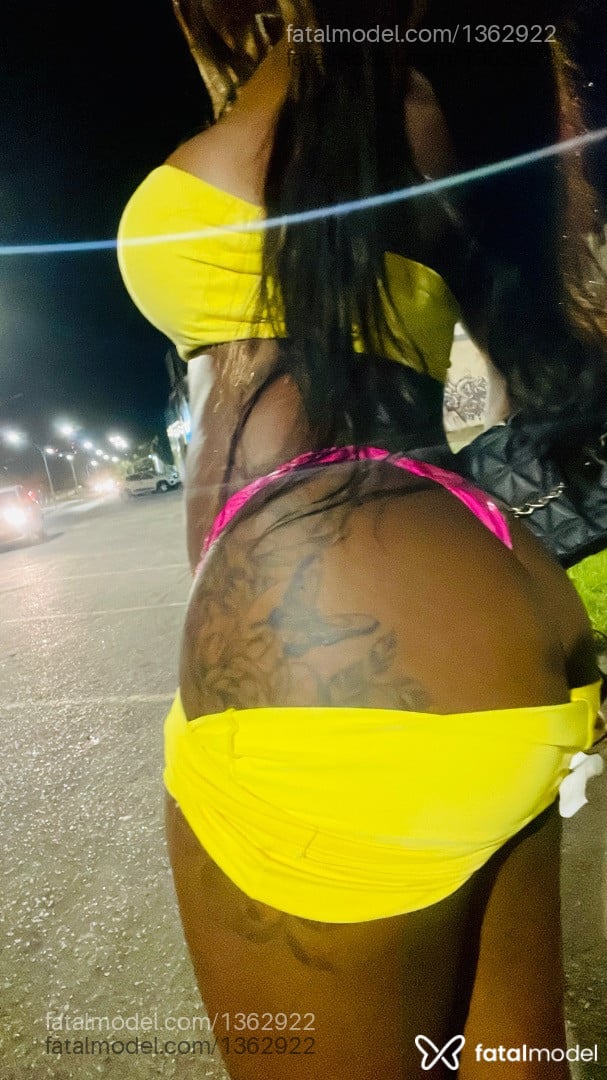 Acompanhante mulher trans morena (o) de olhos pretos em Paracatu Acompanhante mulher trans morena (o) de olhos pretos em Paracatu - Isadora Lisboa