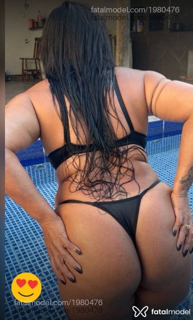 Acompanhante mulher com cabelo castanho de olhos castanhos - Jessika Fontes