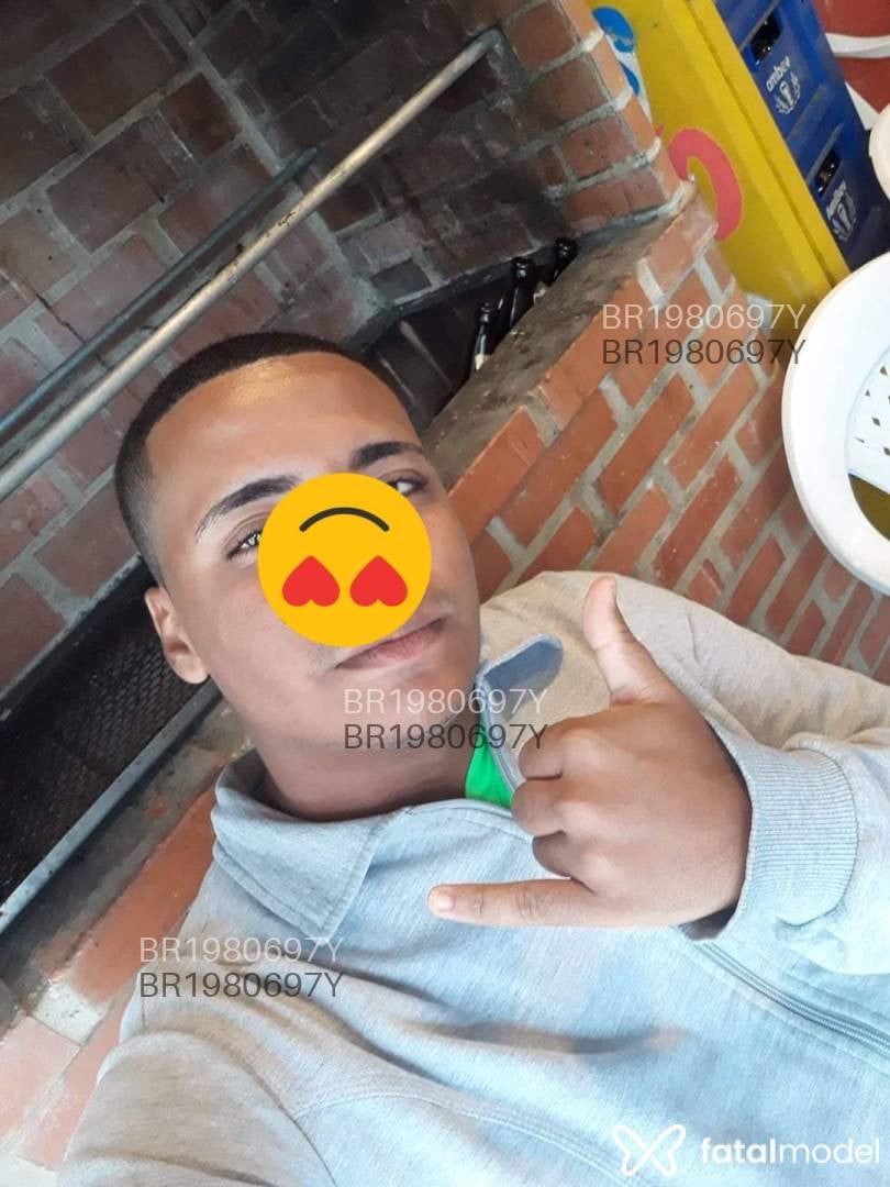 Acompanhante homem morena (o) de olhos castanhos em Pouso Alegre Acompanhante homem morena (o) de olhos castanhos em Pouso Alegre - Marcos Vieira