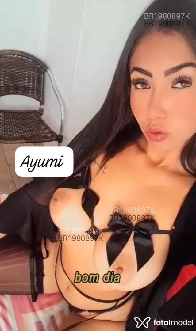 Acompanhante mulher morena (o) de olhos verdes em Londrina - Ayumi