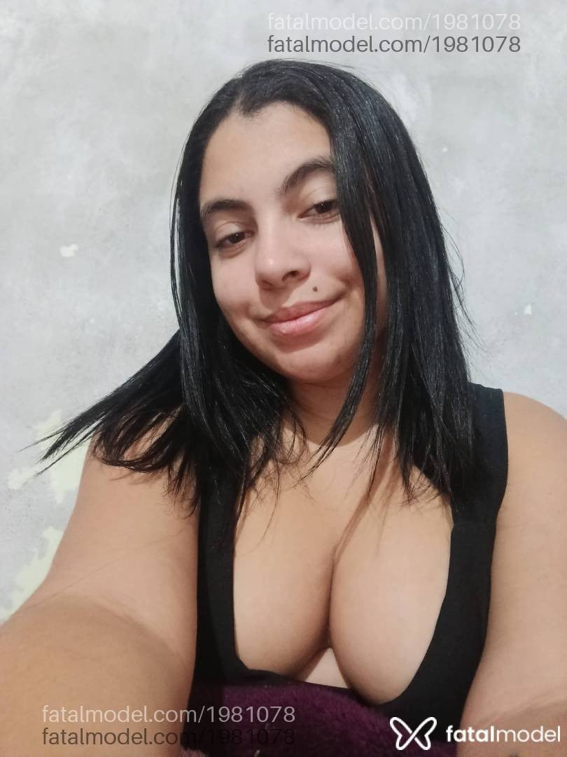 Acompanhante mulher morena (o) de olhos castanhos - Maria