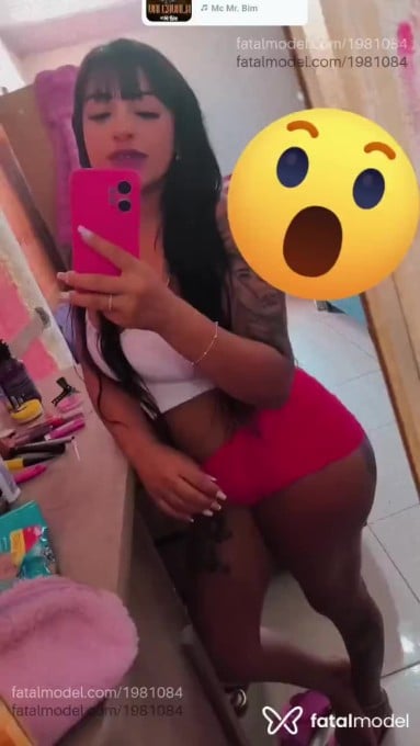 Acompanhante mulher morena (o) de olhos castanhos - Dany Cavalcante Acompanhante mulher morena (o) de olhos castanhos - Dany Cavalcante