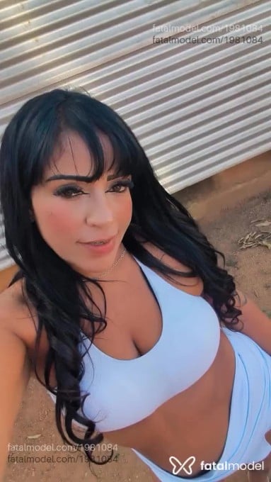 Acompanhante mulher morena (o) de olhos castanhos - Dany Cavalcante Acompanhante mulher morena (o) de olhos castanhos - Dany Cavalcante