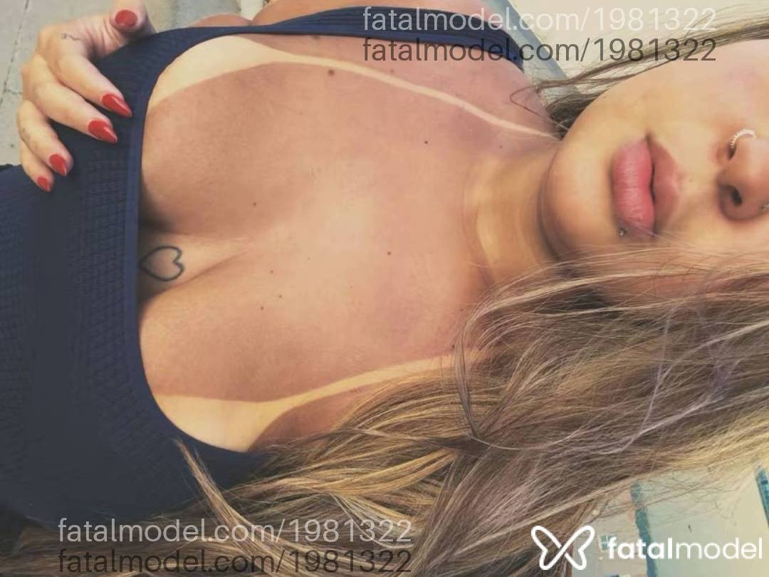 Acompanhante mulher loira (o) de olhos pretos em São Carlos - Jade