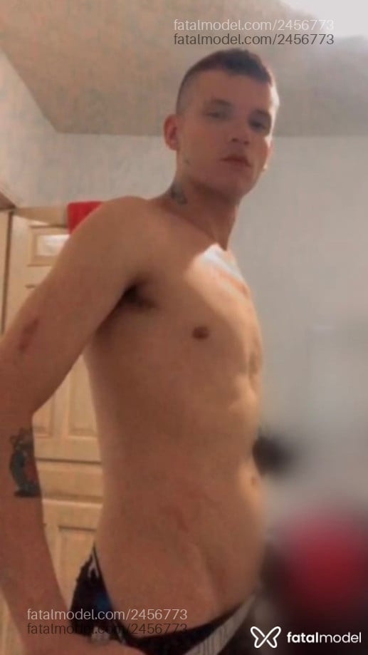 Acompanhante homem morena (o) de olhos pretos em Santa Bárbara D'oeste Acompanhante homem morena (o) de olhos pretos em Santa Bárbara D'oeste - Beninho