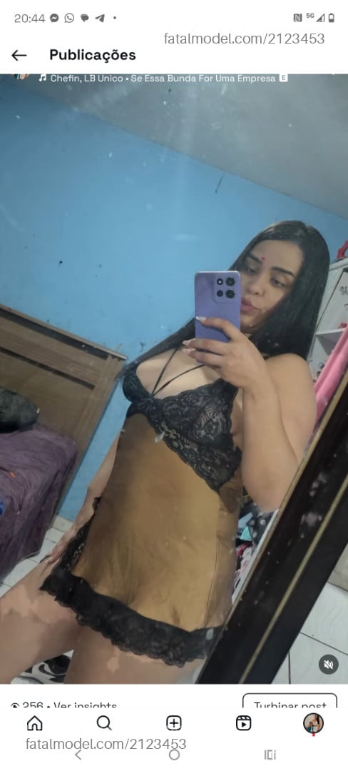 Acompanhante mulher com cabelo castanho de olhos castanhos em São Paulo Acompanhante mulher com cabelo castanho de olhos castanhos em São Paulo - Verônica