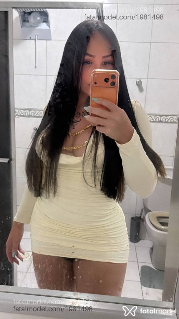 Acompanhante mulher trans morena (o) de olhos castanhos - Arisa Ferreira