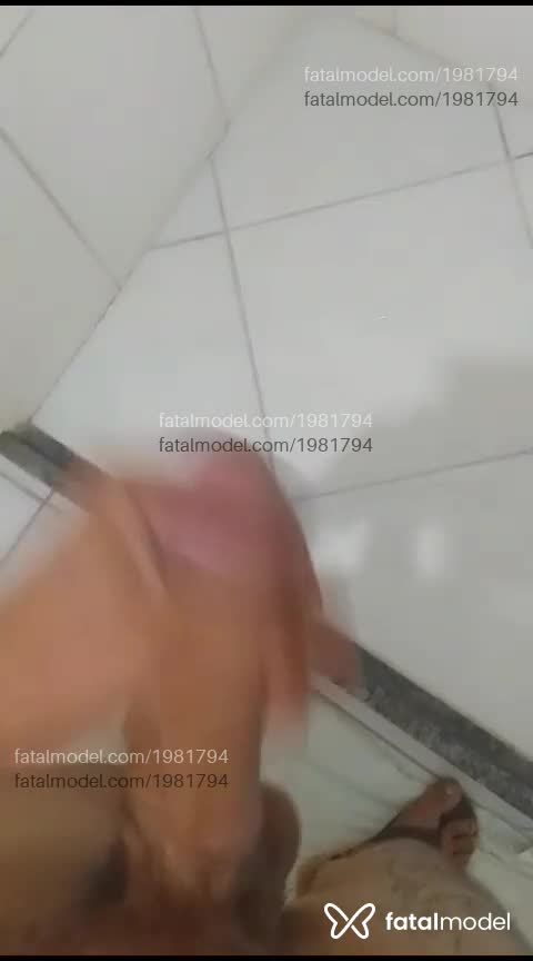Acompanhante homem com cabelo castanho de olhos castanhos em Salvador - Bruno Oliveira