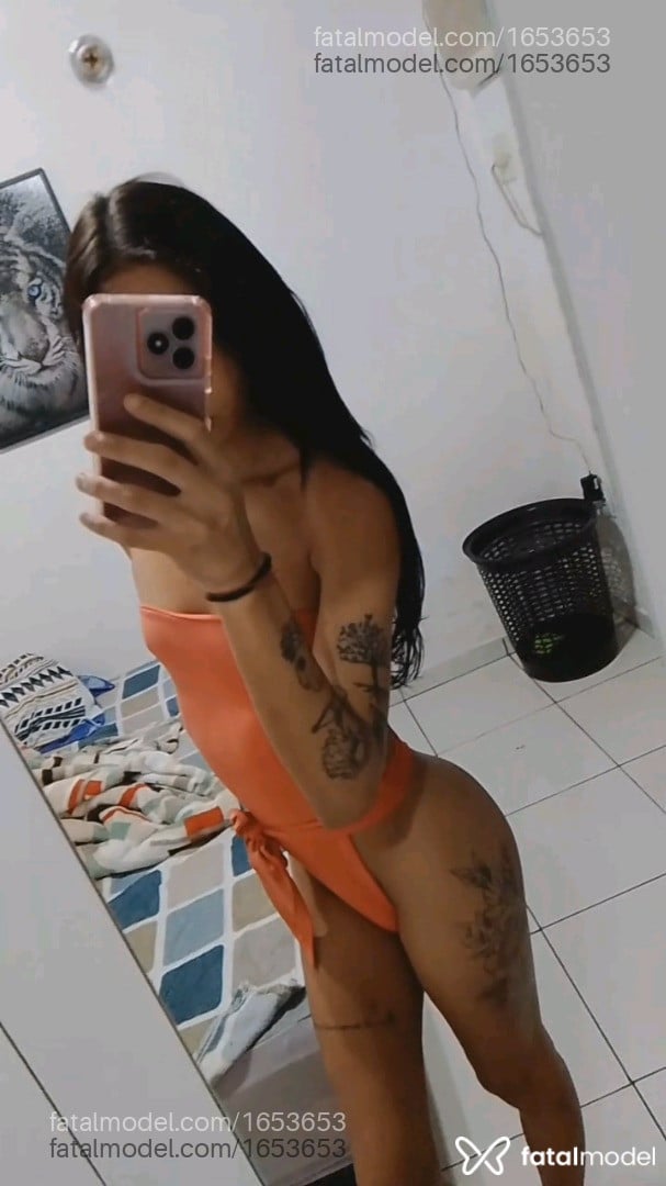 Acompanhante mulher trans morena (o) de olhos mel em Cuiabá Acompanhante mulher trans morena (o) de olhos mel em Cuiabá - CAMILLE DIAS
