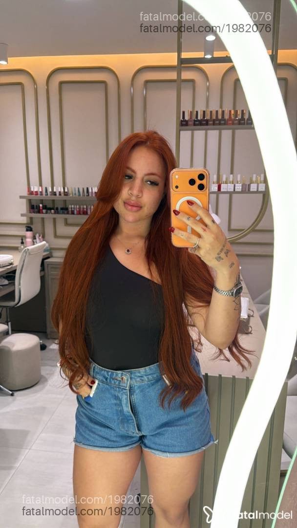 Acompanhante mulher ruiva (o) de olhos verdes em Petrolina - Hanna Gomes