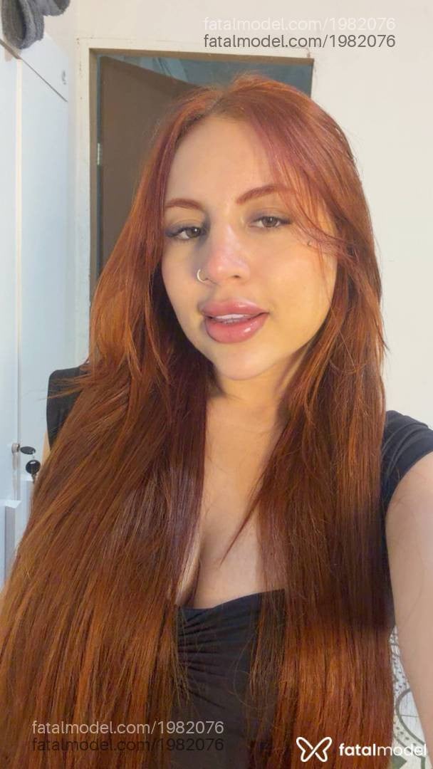 Acompanhante mulher ruiva (o) de olhos verdes - Hanna Gomes
