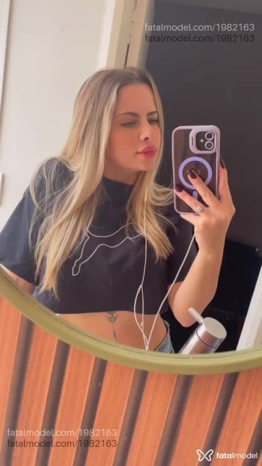 Acompanhante mulher loira (o) de olhos verdes em Ribeirão Preto - Angel