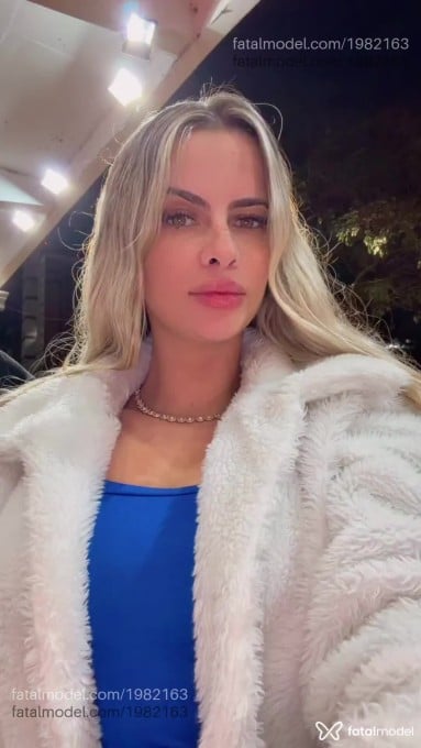 Acompanhante mulher loira (o) de olhos verdes em Ribeirão Preto - Angel