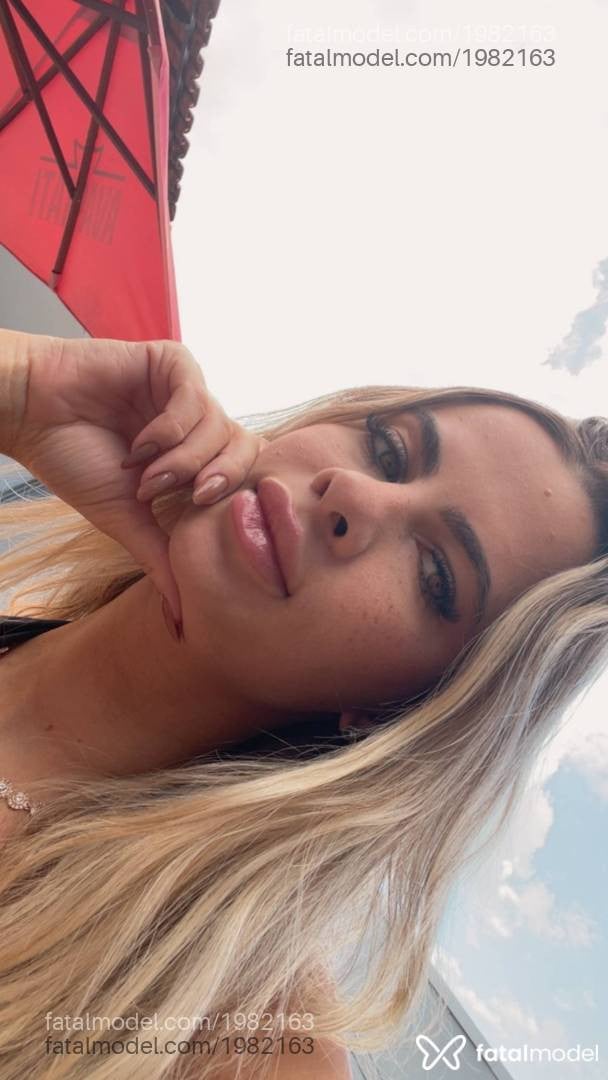 Acompanhante mulher loira (o) de olhos verdes em Ribeirão Preto - Angel