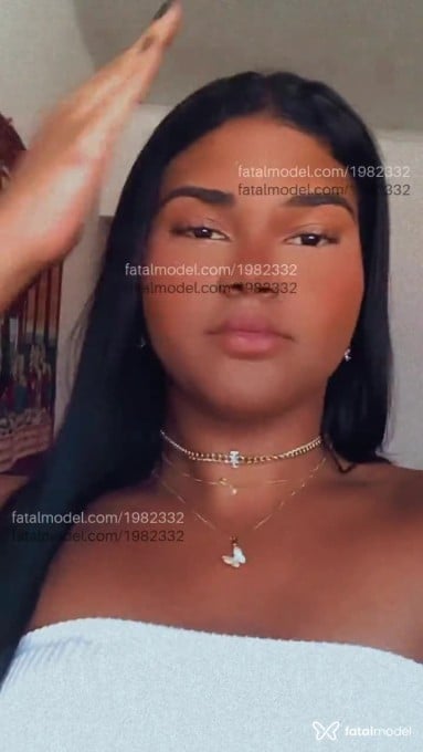 Acompanhante mulher trans morena (o) de olhos pretos em Maceió - Belatrix