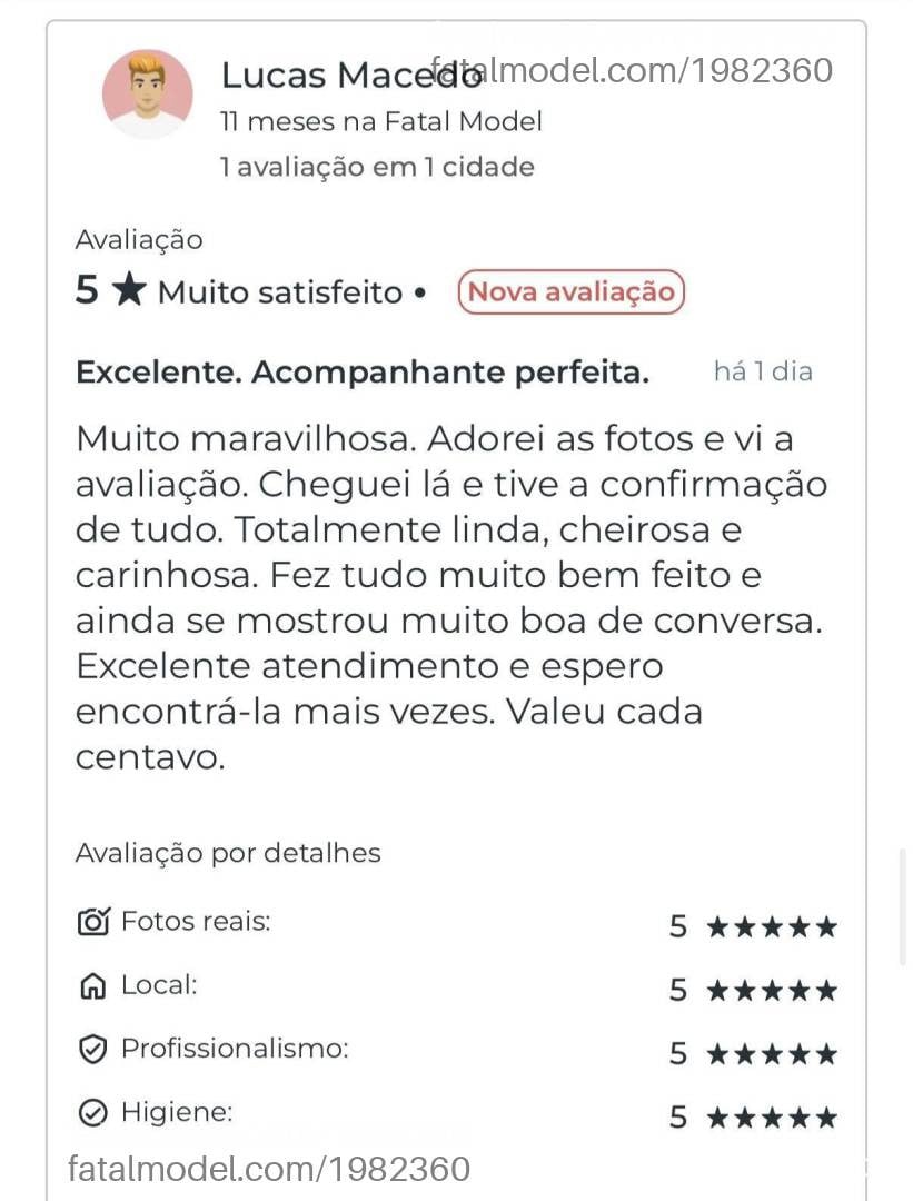 Acompanhante mulher trans morena (o) de olhos mel - Stella