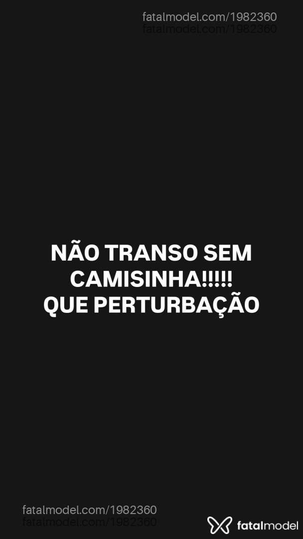 Acompanhante mulher trans morena (o) de olhos mel - Stella
