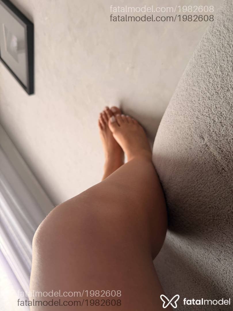 Acompanhante mulher morena (o) de olhos castanhos em Londrina - Karen
