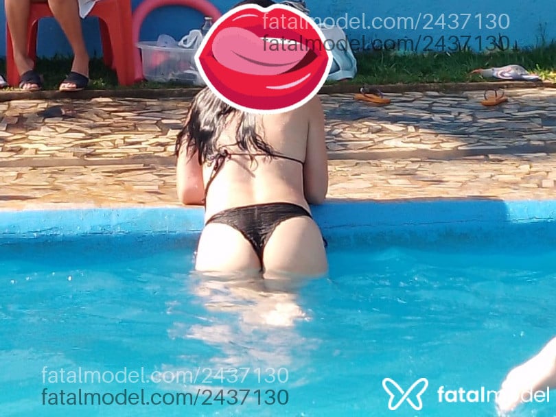 Acompanhante mulher com cabelo castanho de olhos castanhos em Manhuaçu Acompanhante mulher com cabelo castanho de olhos castanhos em Manhuaçu - Bruna K