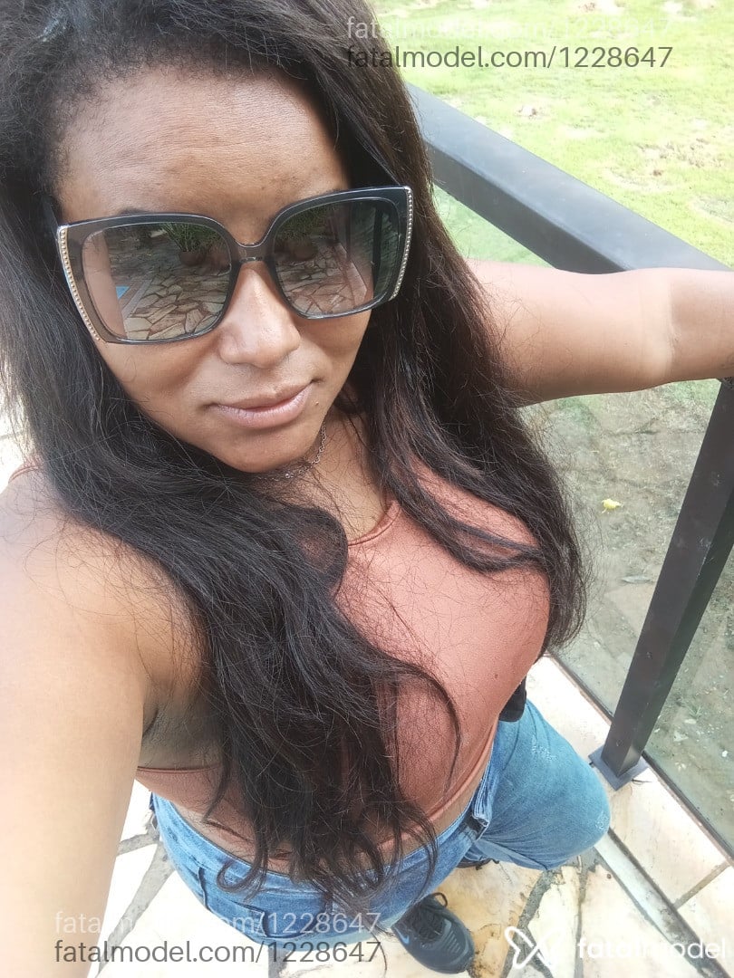 Acompanhante mulher com cabelo castanho de olhos castanhos em Contagem - Tamara Cristina