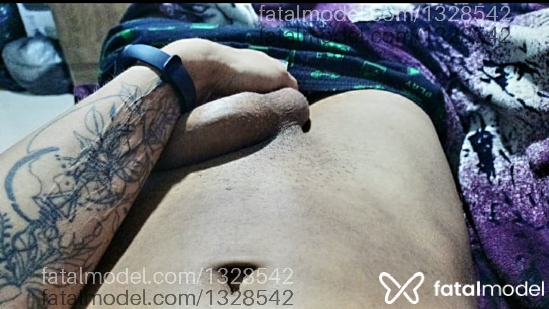 Acompanhante homem morena (o) de olhos castanhos em Boa Vista Acompanhante homem morena (o) de olhos castanhos em Boa Vista - Dellamon